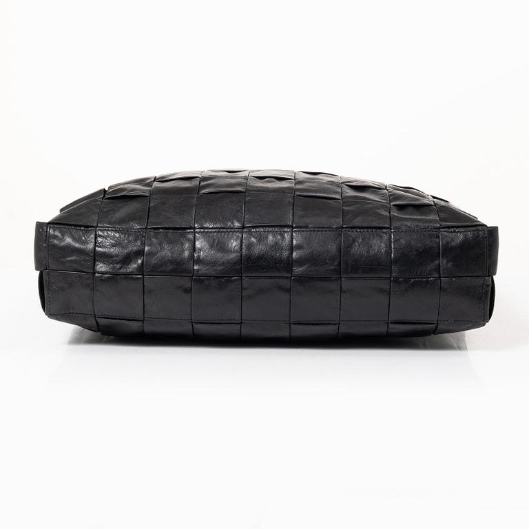 Bottega Veneta, bag "Maxi Intrecciato Cassette Tote".