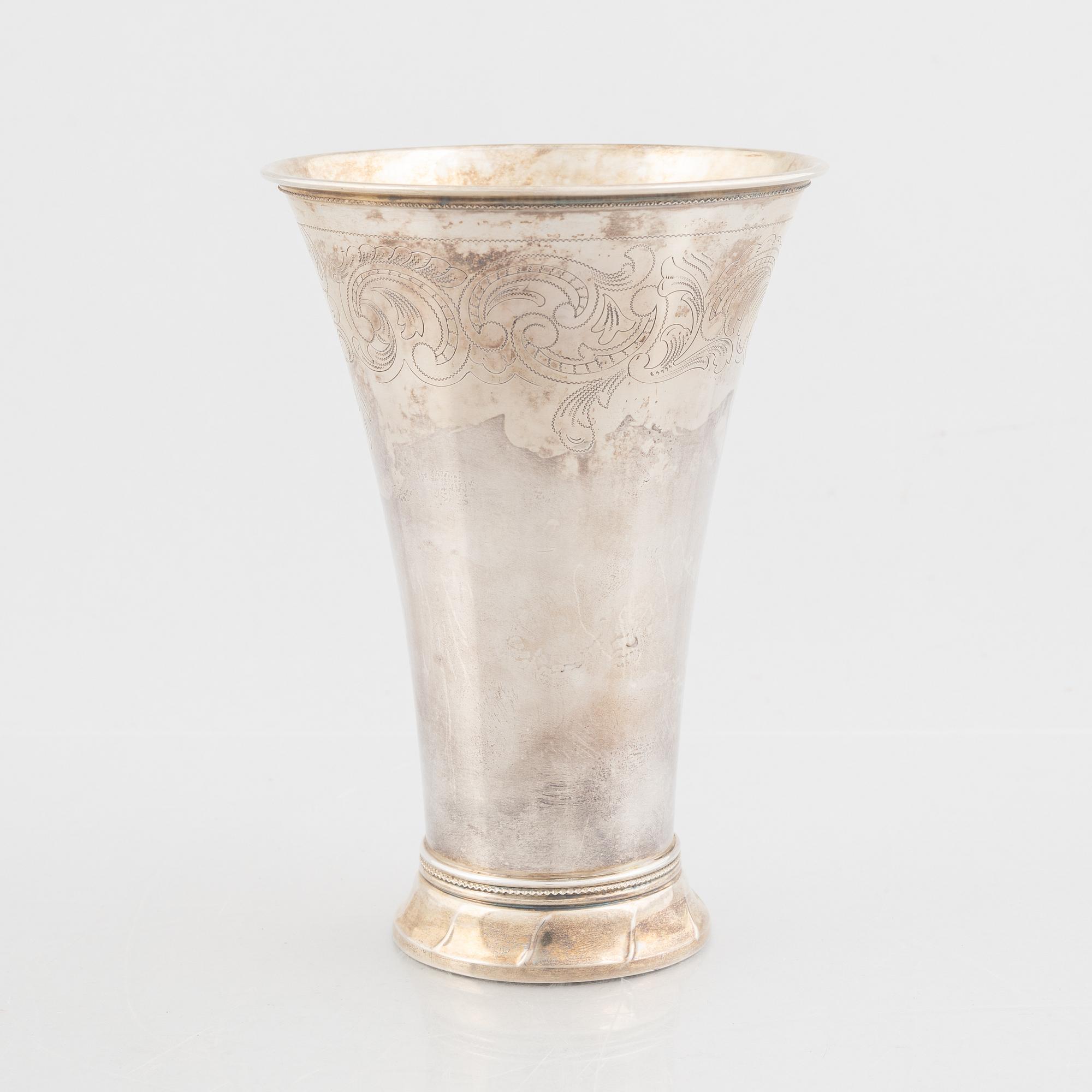 A Swedish silver beaker, mark of JL Hultman, Stockholm 1936.