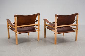 KARMSTOLAR, ett par, "Sirocco", Arne Norell, 1900-talets senare del.
