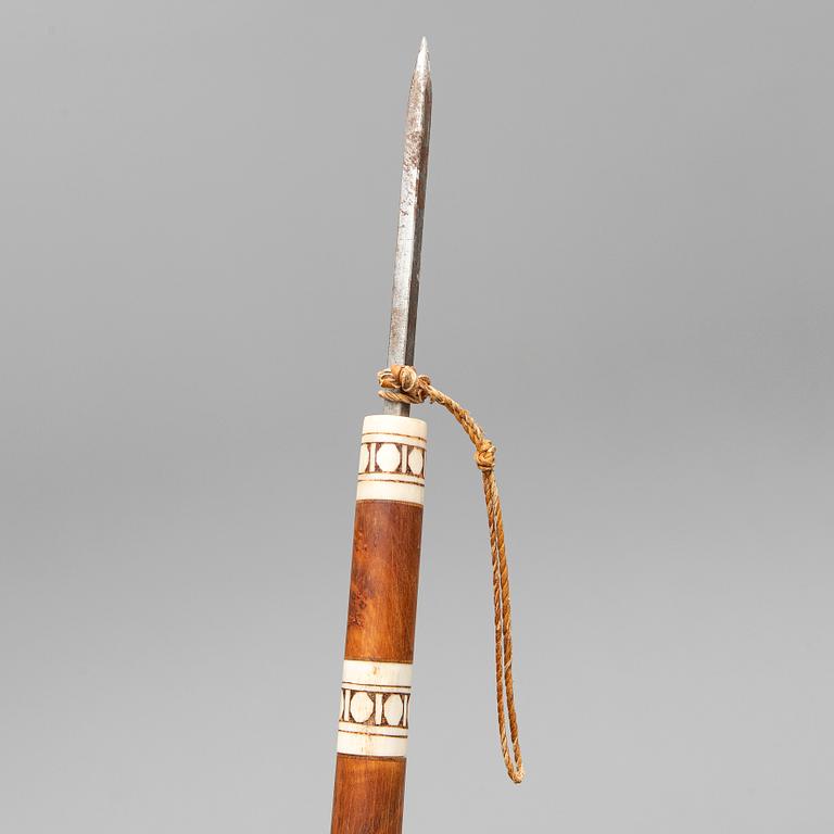 INGVAR GUSTAVSSON, A Sami reindeer horn and burr birch bear spear, Långträsk, Arvidsjaur, signed I.G.