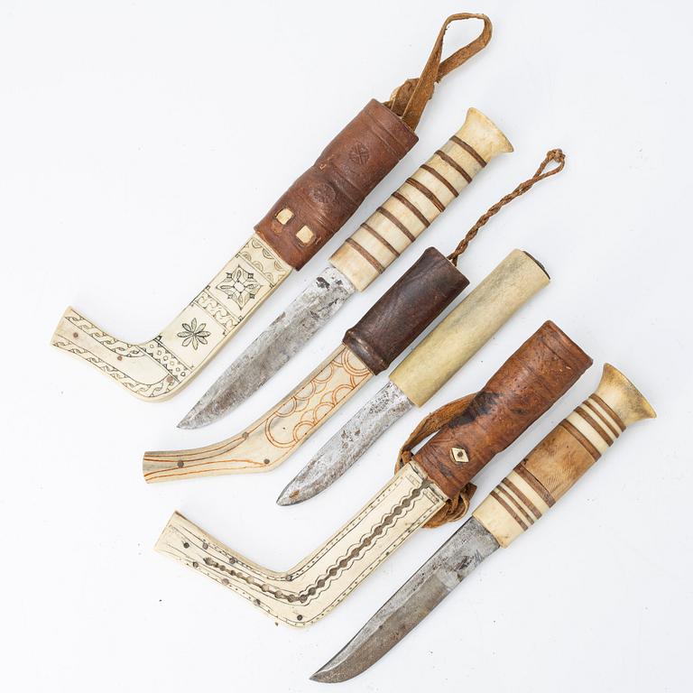 Nine half-horn knives, unidentified craftsman.