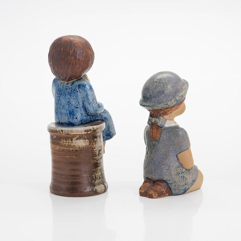 Lisa Larson, figuriineja, 2 kpl, kivitavaraa, Gustavsberg.
