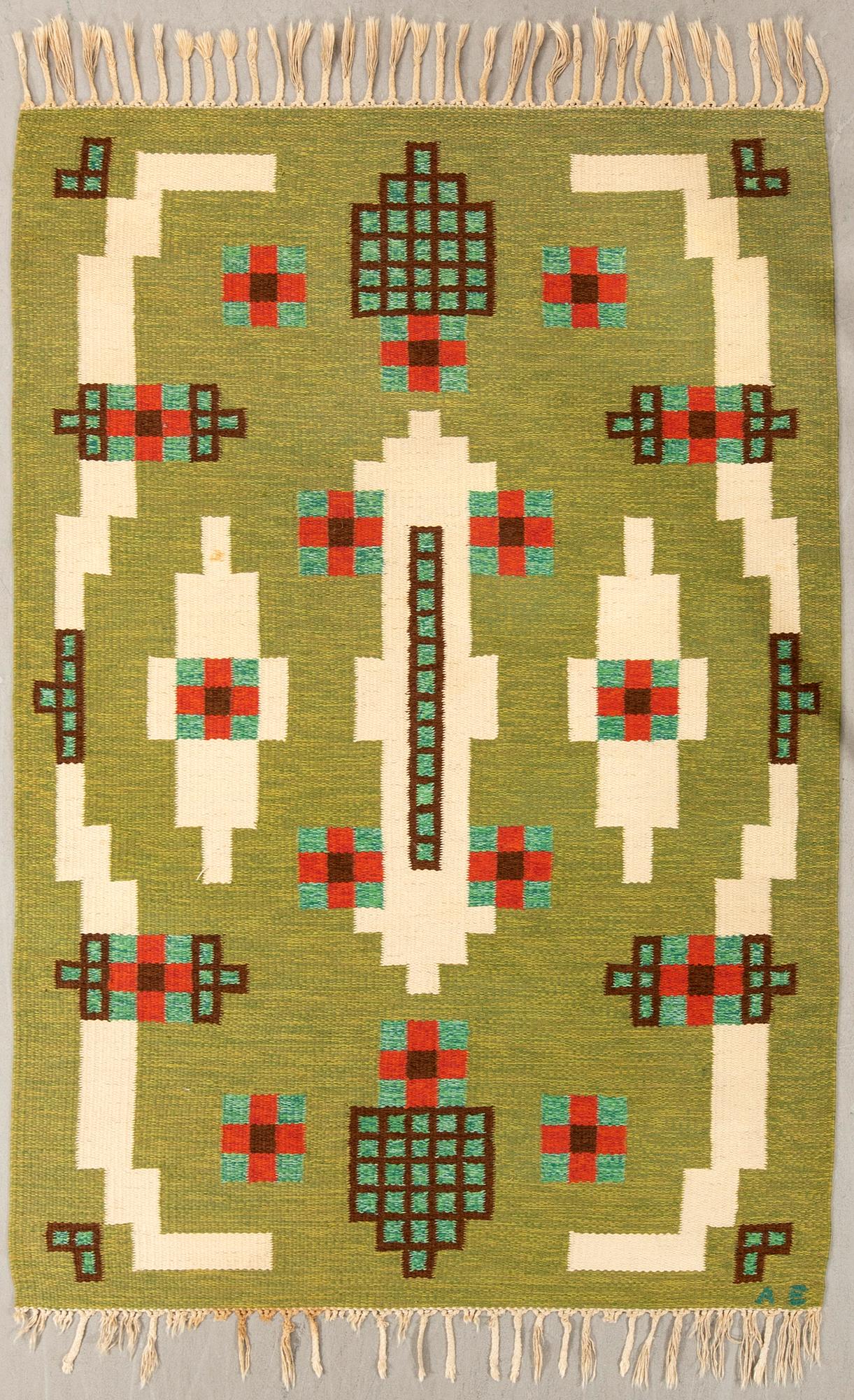Rug, flat weave, signed AE approx. 204x134 cm.