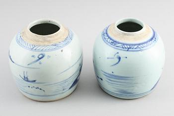BOJANER, ett par, porslin, Kina, 1800-tal.