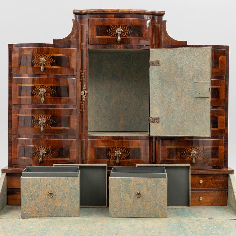 Skåp, senbarock, Tyskland,  1700-tal.