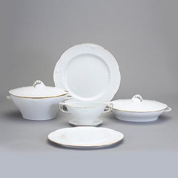 MATSERVIS, 83 delar, fältspatporslin, "Trollslända", Alf Wallander, Rörstrand, jugend, omkring 1910.