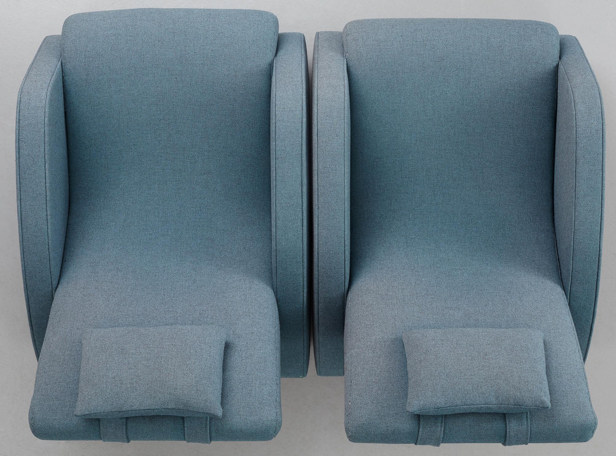 Bo Wretling, a pair of easy chairs, Firma Otto Wretling, 1930's.