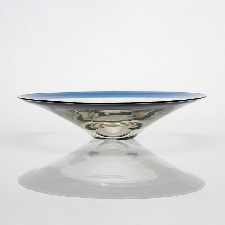 Timo Sarpaneva, a bowl signed Timo Sarpaneva iittala -60.