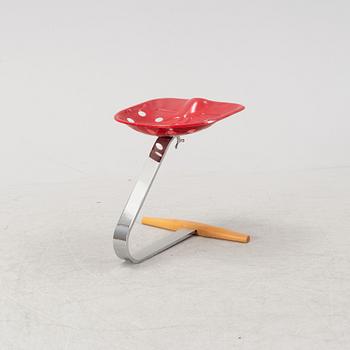 Achille Castiglioni & Pier Giacomo Castiglioni, a '220 Mezzadro' stool, Zanotta, Italy.