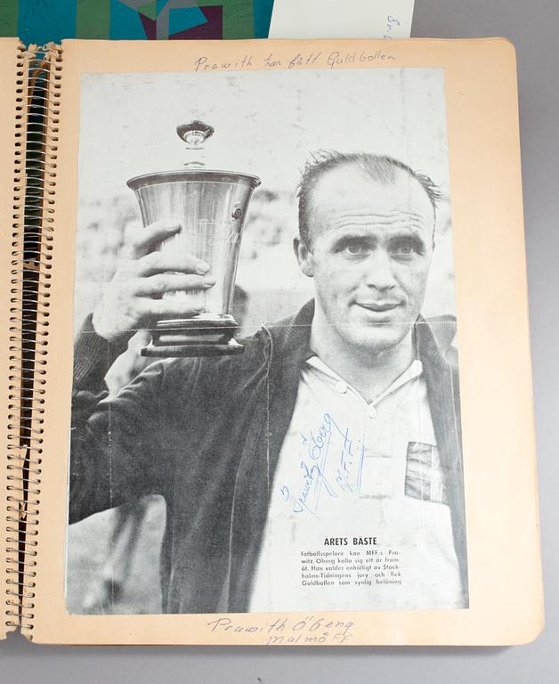 SAMLING FOTBOLLSAUTOGRAFER, bla Ryska landslaget -64, Benfica, Nacka Skoglund, Prawitz Öberg, 1960-70-tal.