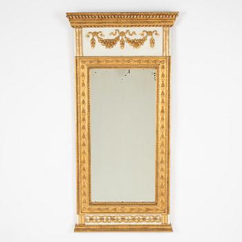 A late Gustavian mirror, around 1800.