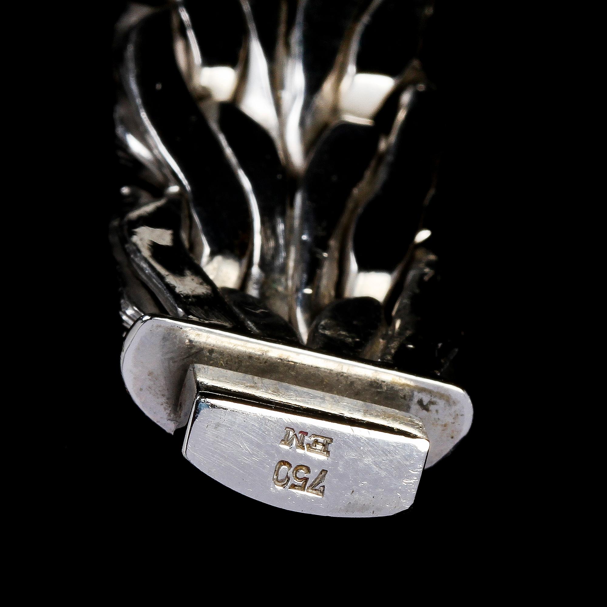 ARMBAND, 18k vitguld, sign EM. Vikt 169 g.