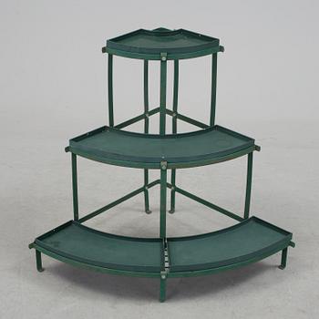 An English Smith and Hawken Plant stand, second half of the 20th century.