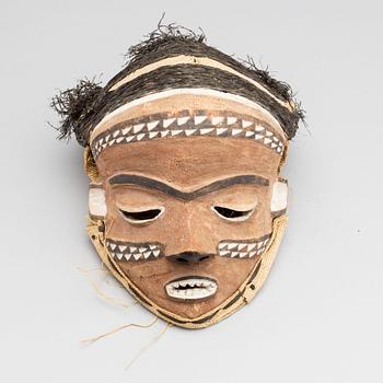 MASK, Pende, DR Congo.