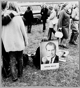 KJARTAN SLETTEMARK, blandteknik, 2 st. Samt fotografier från Kjartans utställning.