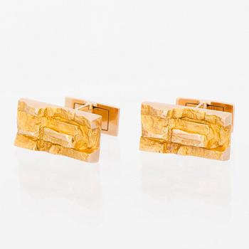 A PAIR OF BJÖRN WECKSTRÖM CUFFLINKS, "Kultaraanu", 14K gold. Lapponia 1966.