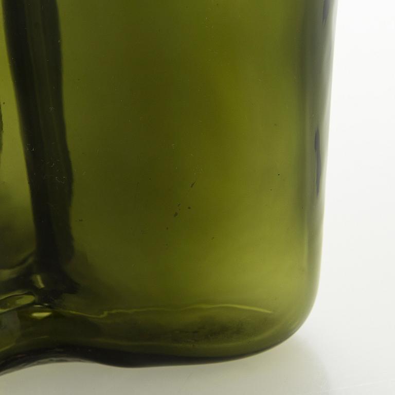 Alvar Aalto, a 1950s glass vase, model 3030, signed Alvar Aalto 3030.