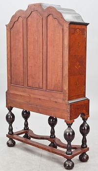 A Carl Malmsten mahogany cabinet, Nordiska Kompaniet, ca 1918.