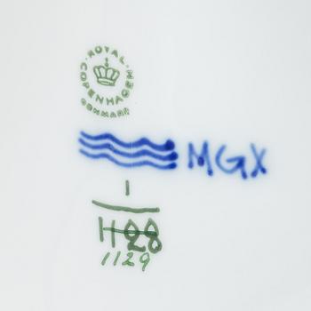 Royal Copenhagen, terriner med lock, ett par, "Musselmalet Helblonde", Danmark, 1979-83.