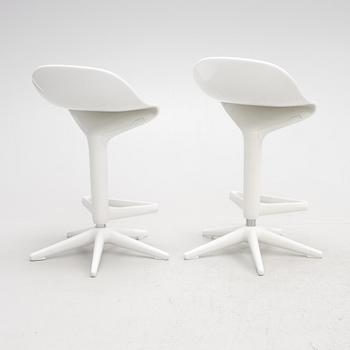 Antonio Citterio con Toan Nguyen, a pair of barstools, Kartell.