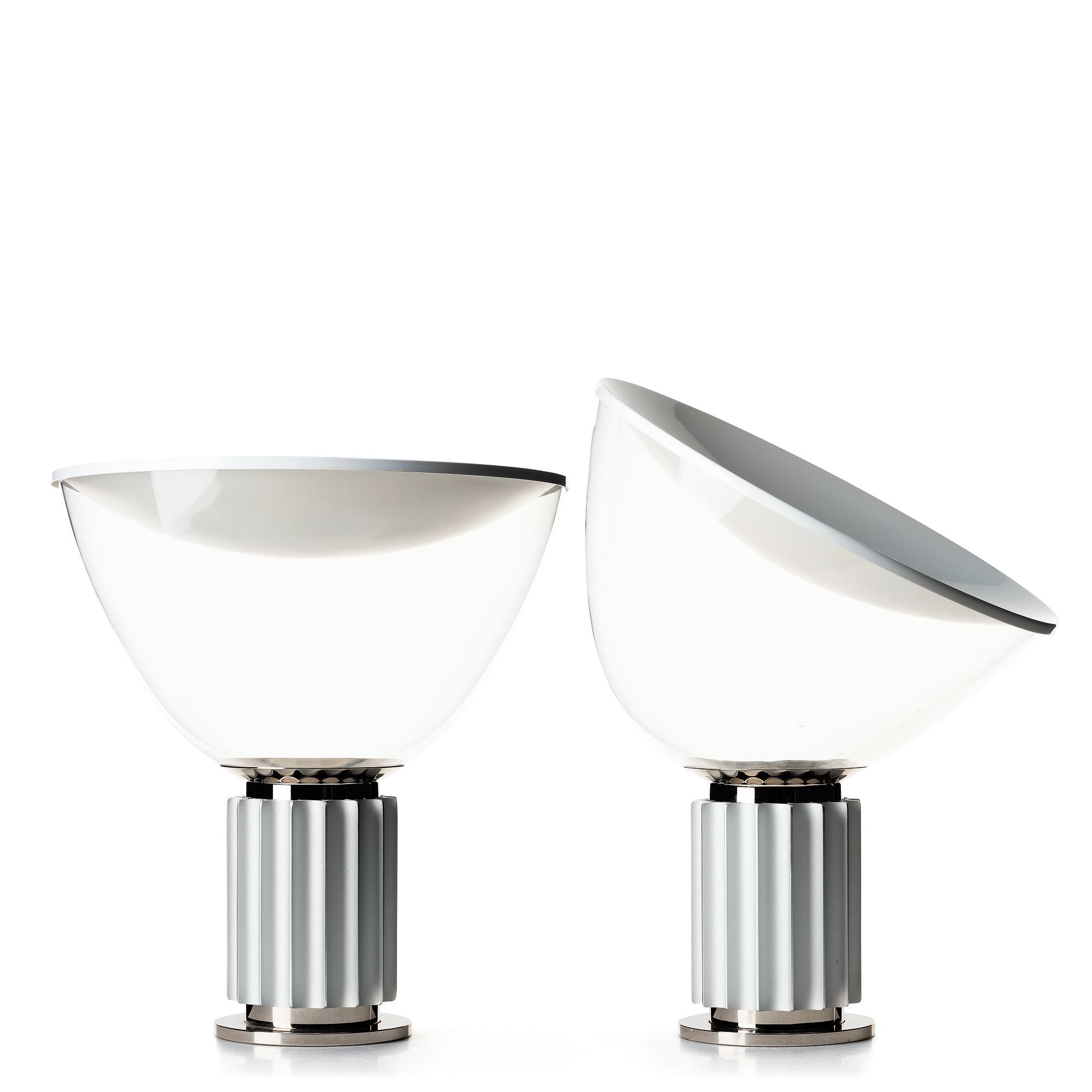 Achille Castiglioni, & Pier Giacomo Castiglioni, bordslampor 1 par, "Taccia", Flos, Italien efter 1962.