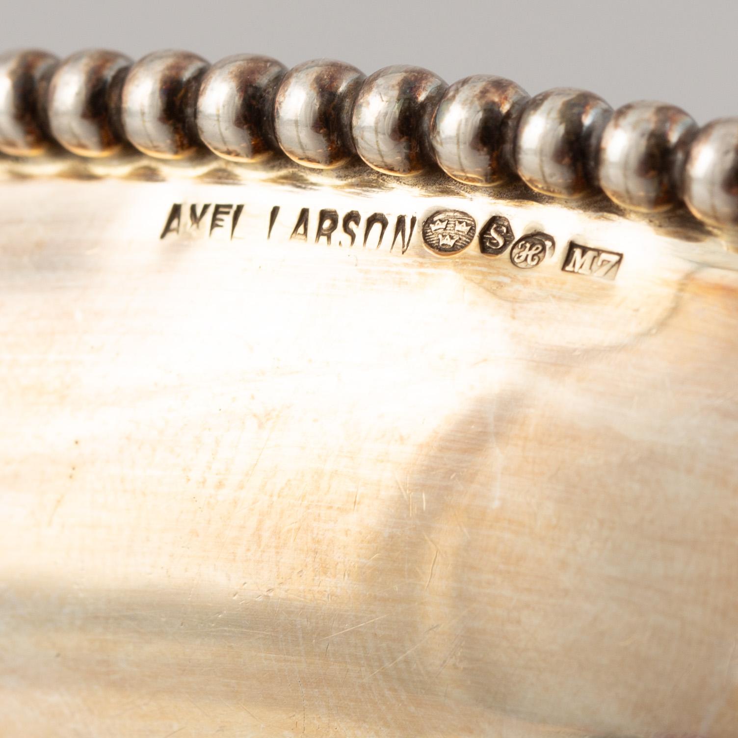 A silver bowl, Swedish import marks of Axel Larson, Helsingborg 1914.