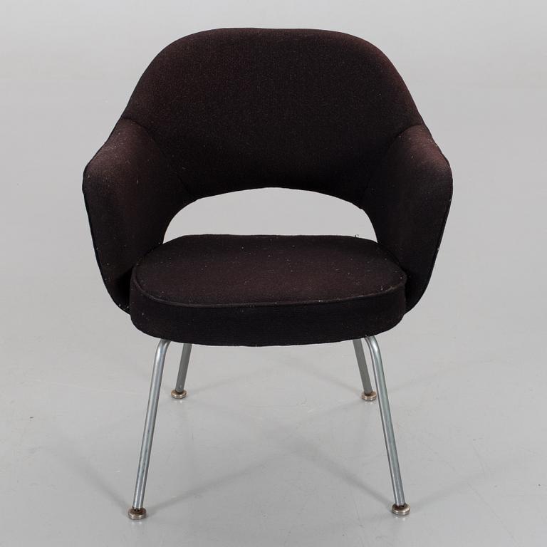 KARMSTOL,  'Executive Side Chair', Eero Saarinen för Knoll International. Made in Belgium.