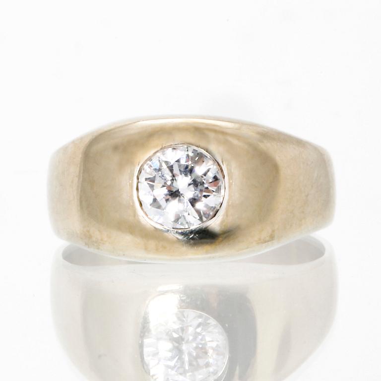 Ring 18K whitegold 1 brillian-cut diamond approx 0,50 ct,
approx G-H VS.