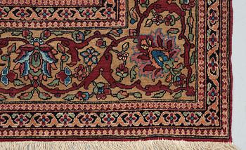 SEMI-ANTIQUE ESFAHAN.