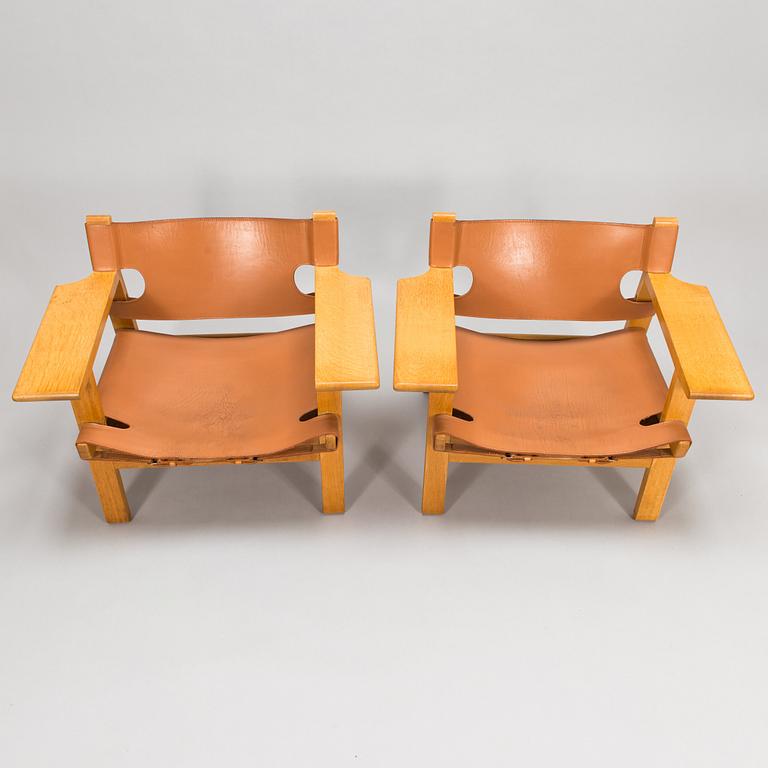 Børge Mogensen, A pair of 'Spanish chairs' for Fredericia Stolefabrik, Denmark.