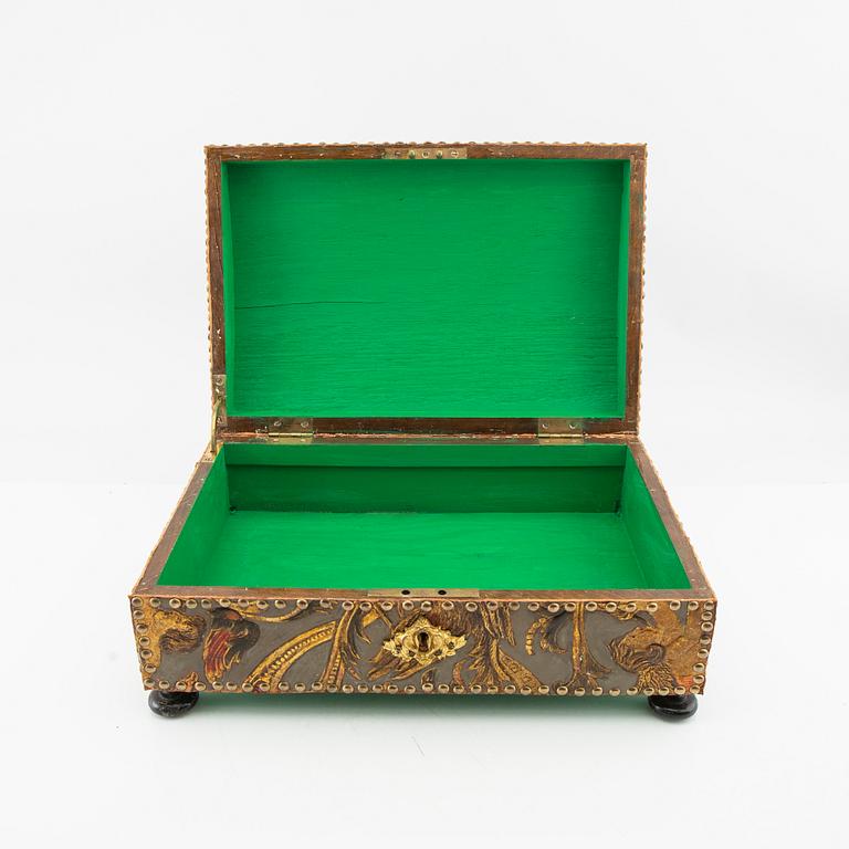 Casket in Baroque style, late 19th century.