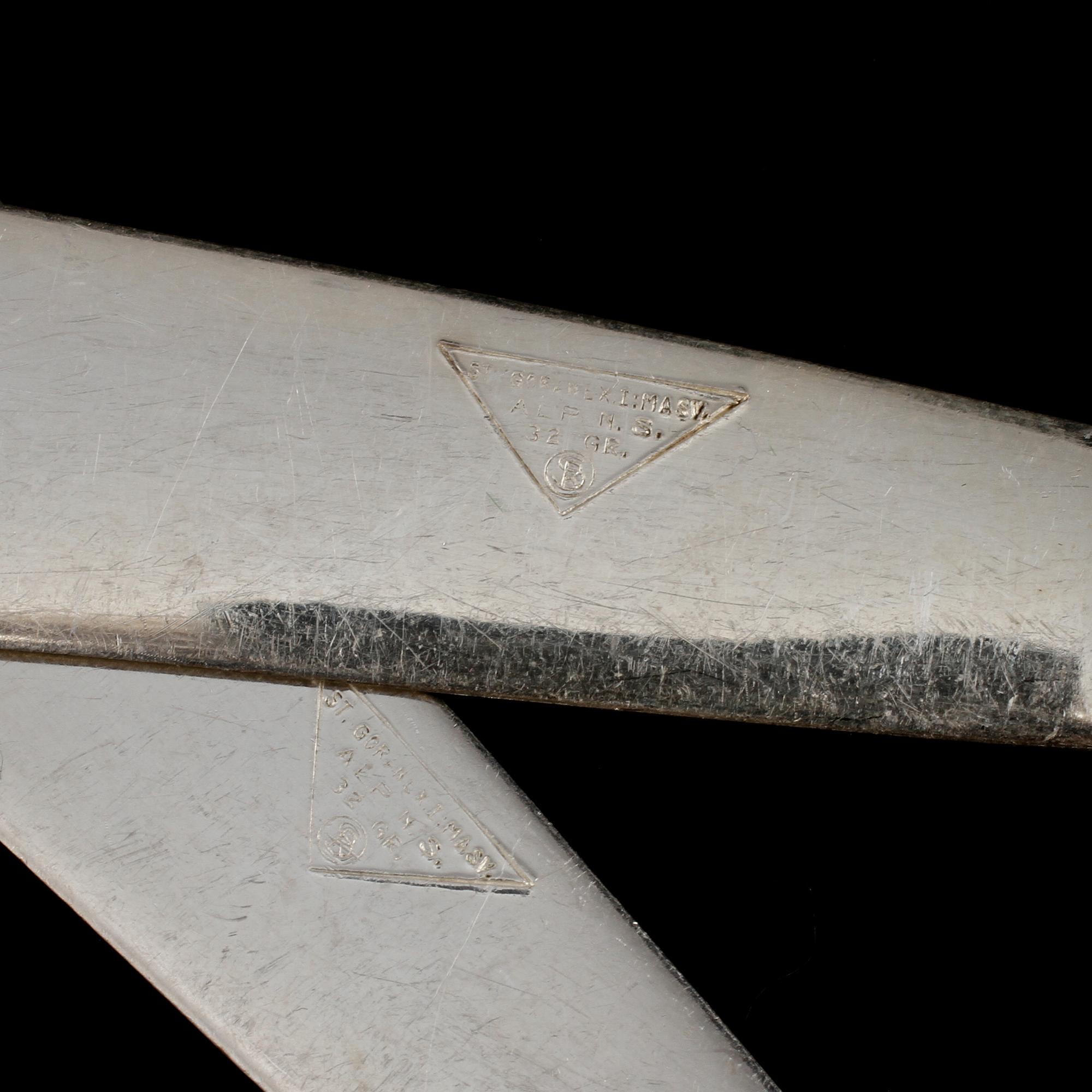 BESTICKSERVIS, nysilver, 106 delar, 1900-talets andra hälft.