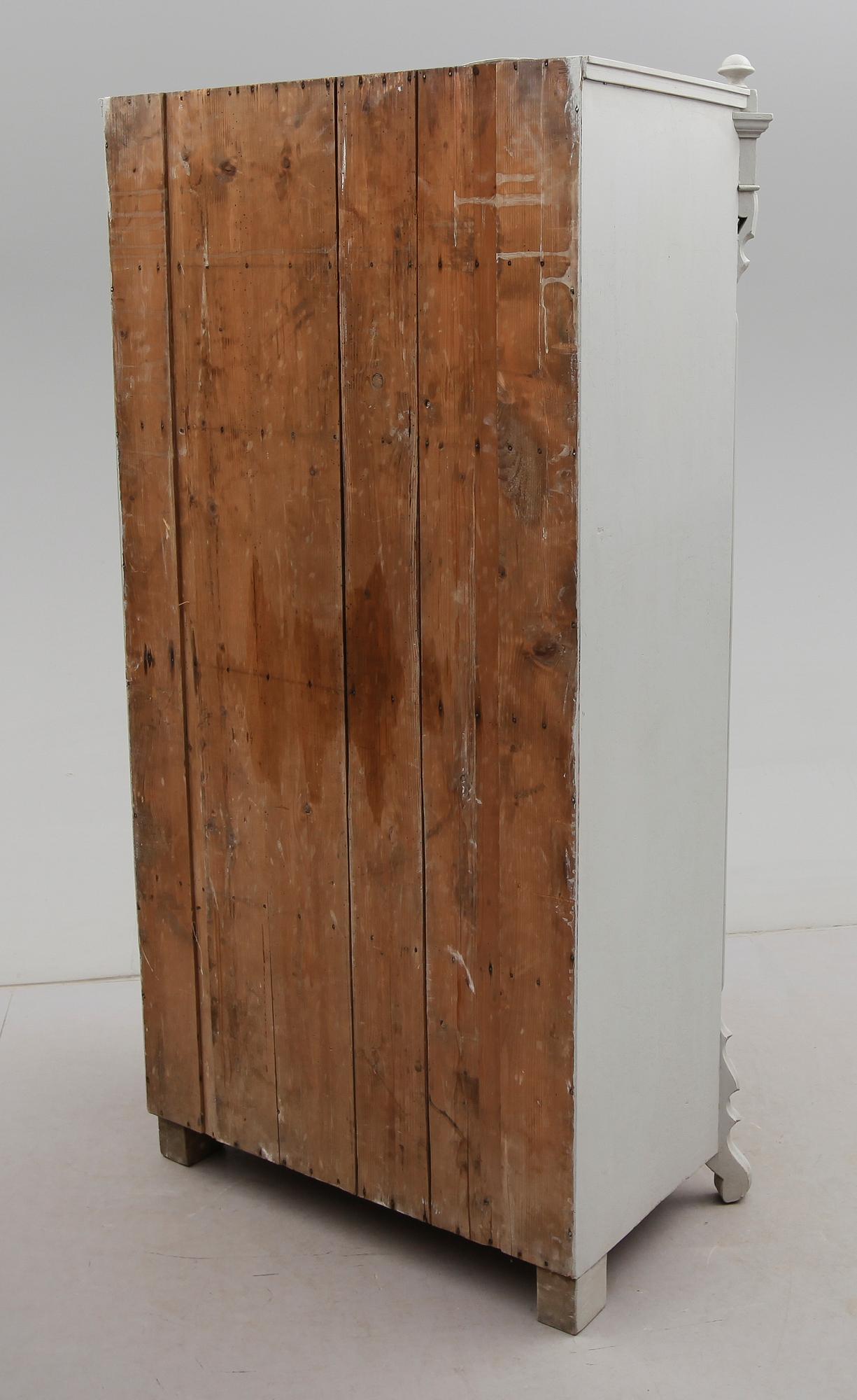 KLÄDSKÅP, sent 1800-tal.