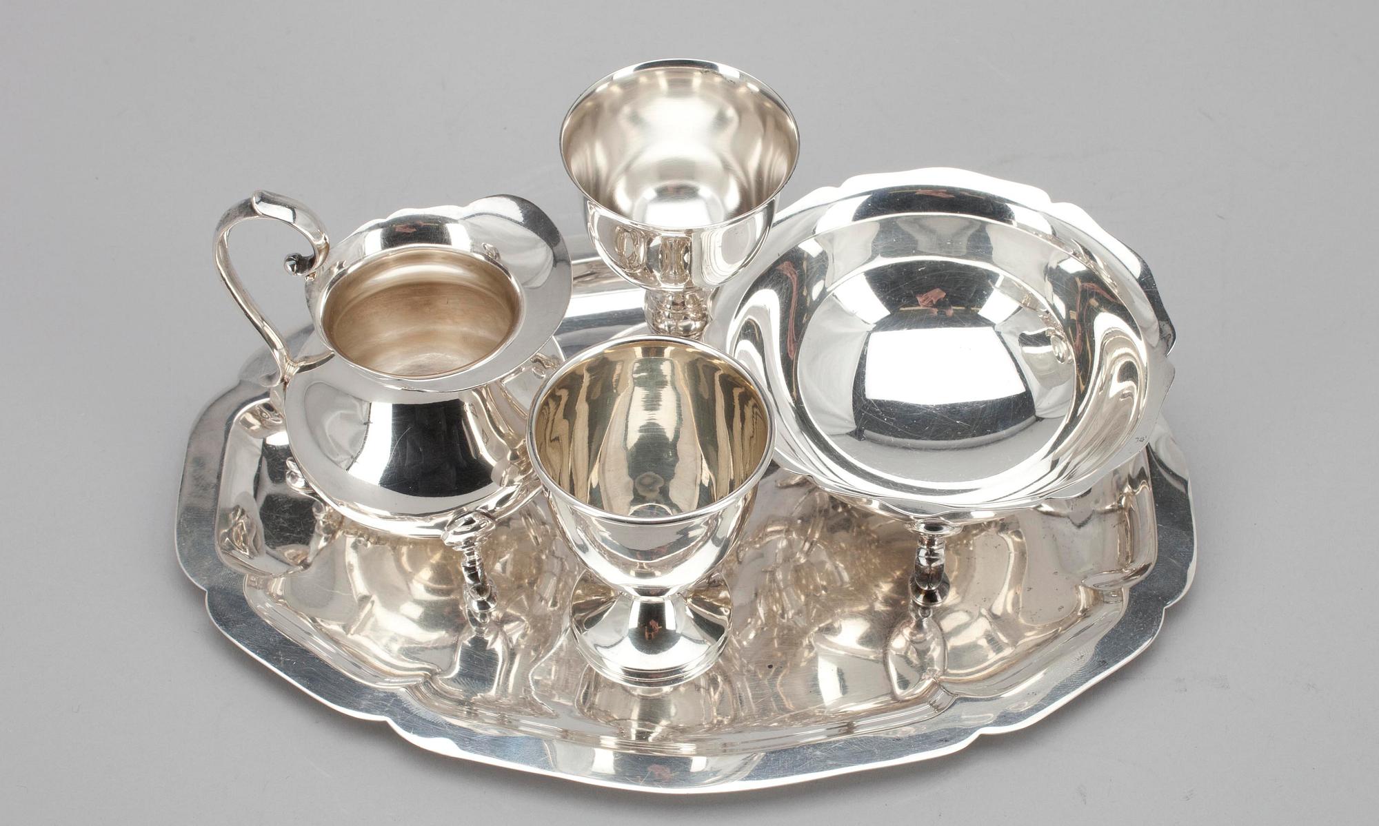 PARTI SILVER, 5 delar. Vikt 380 g.