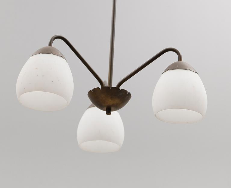 TAKLAMPA, 1900-talets mitt. Höjd 69 cm.