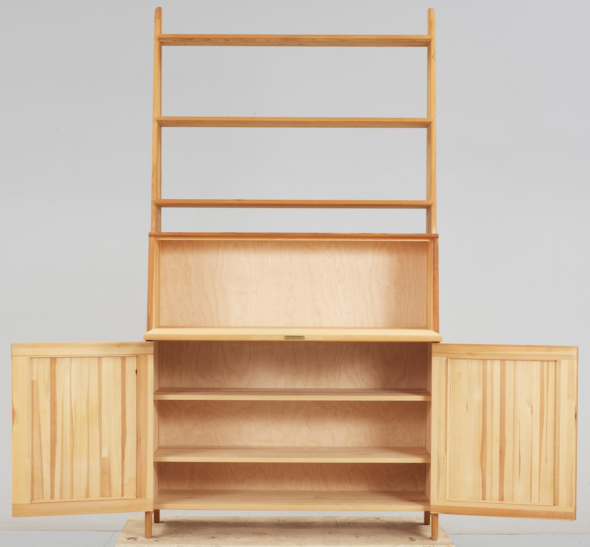 SEKRETÄR/SKÅP. "Vardags" Carl Malmsten.