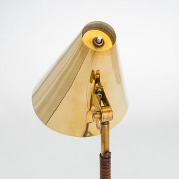 Paavo Tynell, bordslampa, modell 9225 Taito 1900-talets mitt.