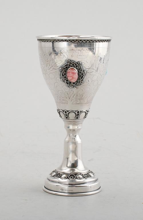 POKAL, silver, Judaica, märkt Israel. Vikt ca 81 g.