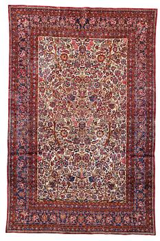 294. Matto, a semi-antique silk Kashan, ca 317 x 207-210,5 cm.