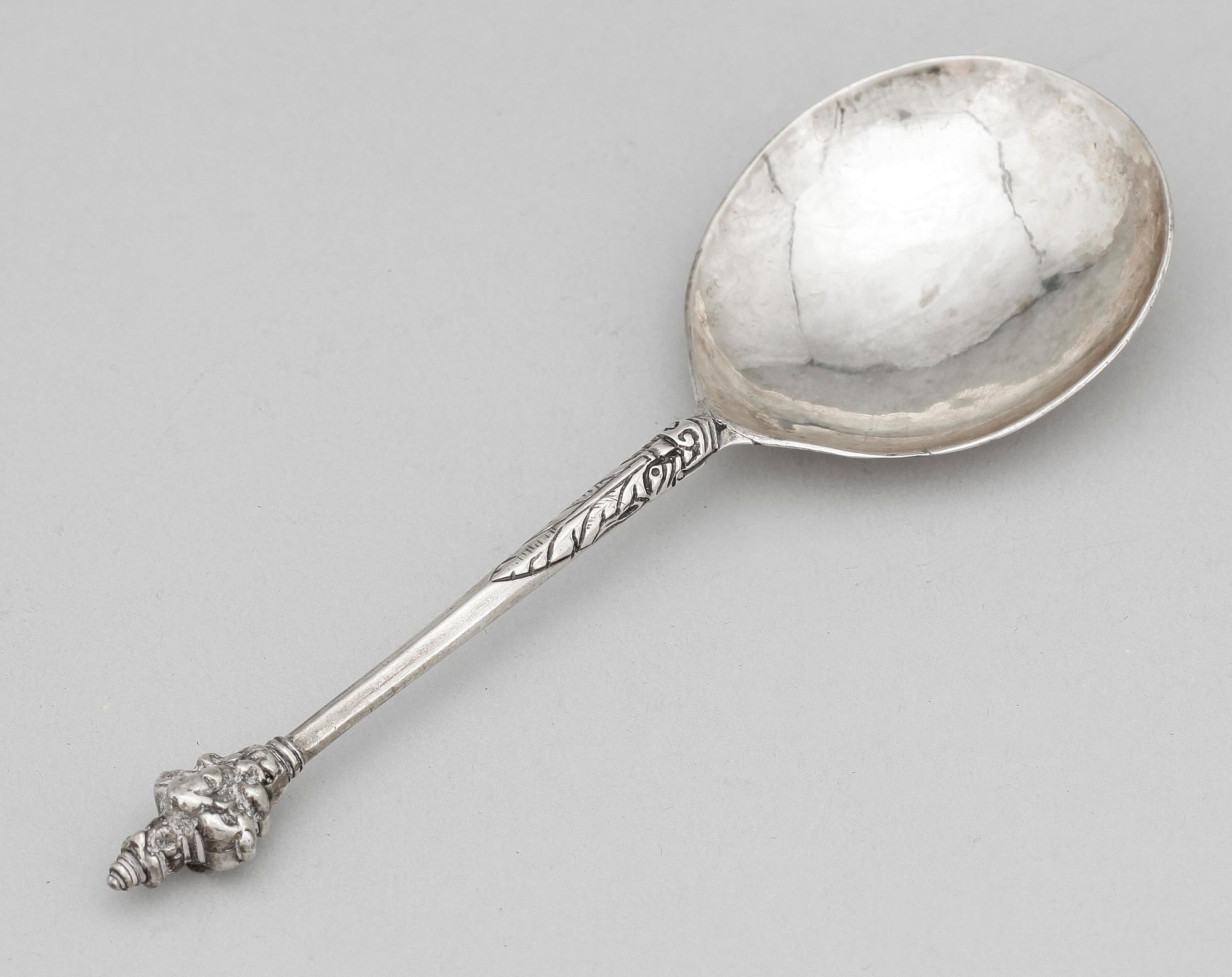 SUPSKED, silver, sannolikt David Richter dä, Stockholm 1630-1677. Vikt ca 45 g.