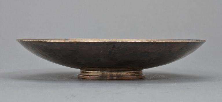 SKÅL, silver, Borgila, Stockholm, 1972. Vikt 400 g.