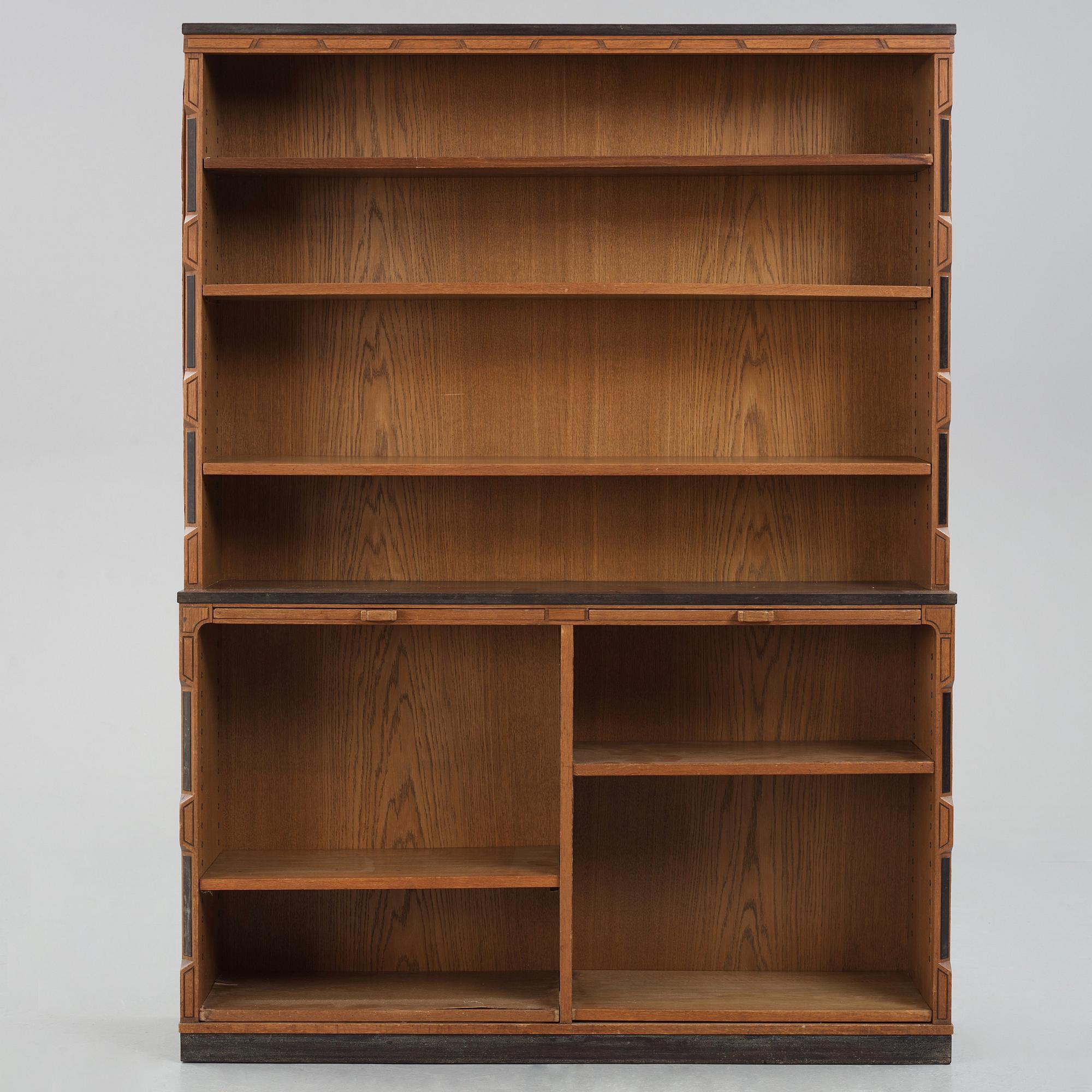 Carl Bergsten, bokhylla, Nordiska Kompaniet, 1923. Utställd på Göteborgsutställningen 1923.