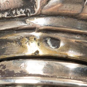 A group of salts and miniatures, part Japanese and Chinese, part silver, around 1900.