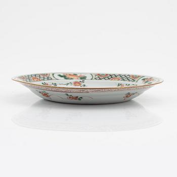 Fat, porslin. Kina, Qingdynastin, Kangxi (1662-1722).