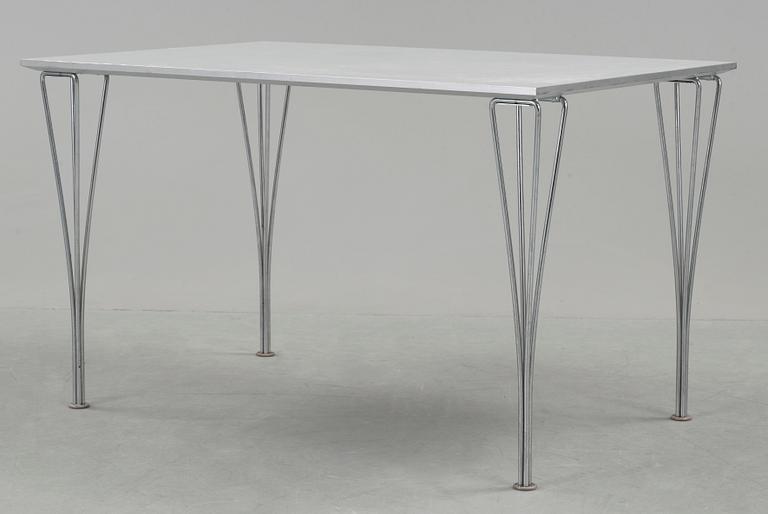 BORD, Bruno Mathsson och Piet Hein för Fritz Hansen.