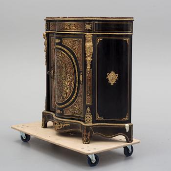 SKÅP, boullearbete, 1800-talets andra hälft.