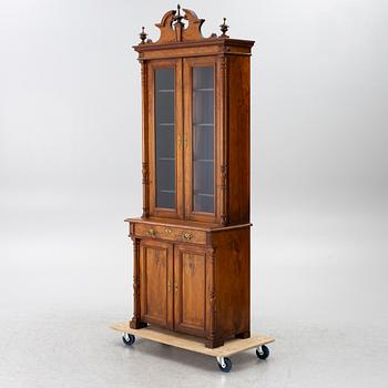 Bokskåp, 1800-talets andra hälft.