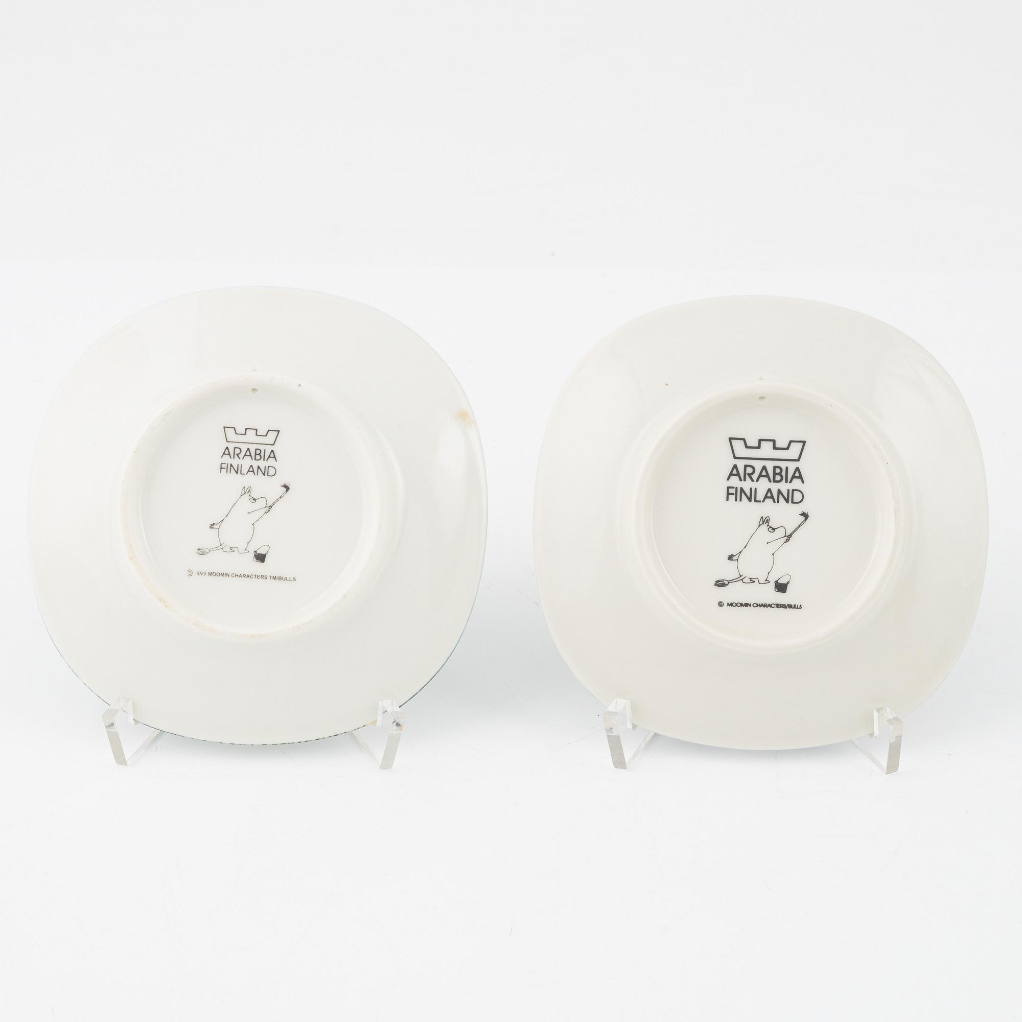 14 porcelain collector's plates, Moomin Characters/Bulls, Arabia, Finland.