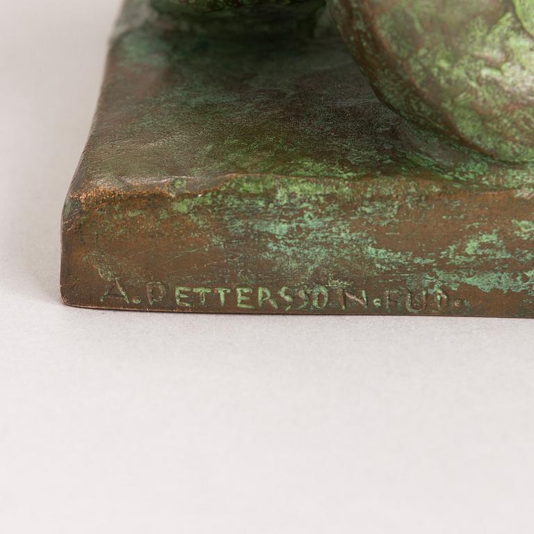 JUSSI MÄNTYNEN, sculpture, bronze, signed and dated 1950.