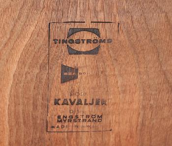 FÄLLBORD / SOFFBORD. "Kavaljer" Tingströms design Engström och Myrstrand. 1950-tal.